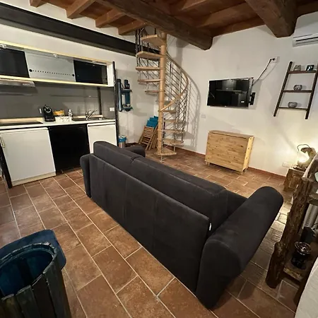 Il Cuore Del Castrum 2 شقة *