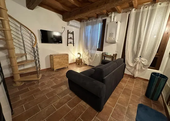 Il Cuore Del Castrum 2 شقة *